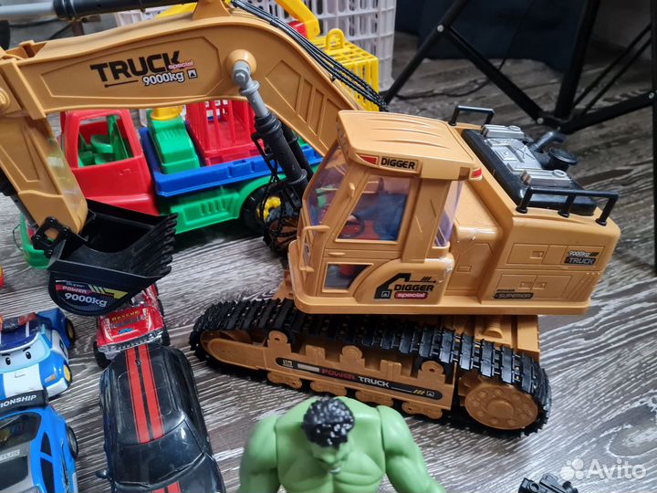 Игрушки для мальчика пакетом