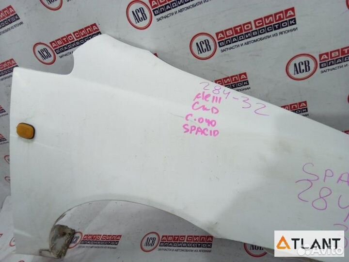 Крыло переднее правое toyota corolla spacio