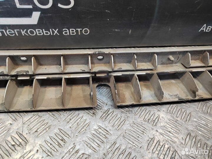 Крепление бампера заднее Seat Cordoba 1 1.4 APE