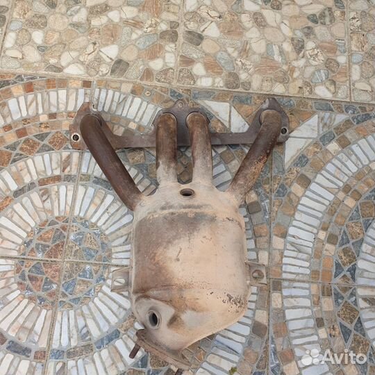 Колектор с католизатором на ладу Гранту 8 клапанов