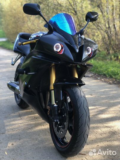 Yamaha R6