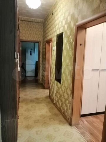 2-к. квартира, 52 м², 1/2 эт.