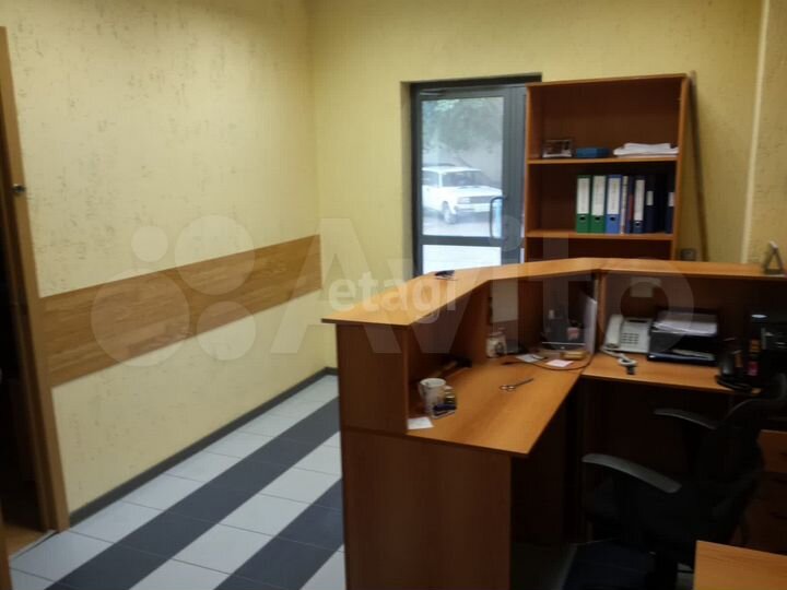 Продам офисное помещение, 77 м²