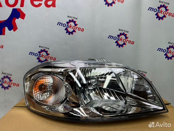 Фара передняя правая Chevrolet Aveo T250 2006-2011