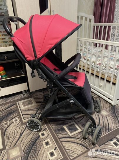 Продам прогулочную коляску