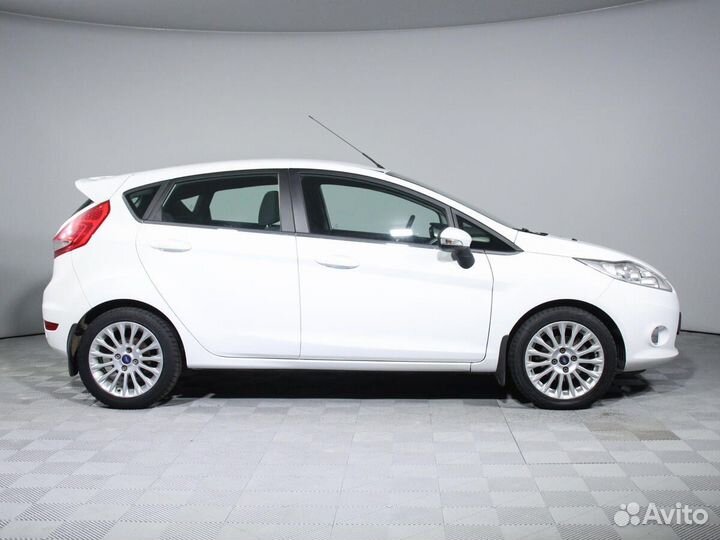 Ford Fiesta 1.4 AT, 2011, 94 142 км