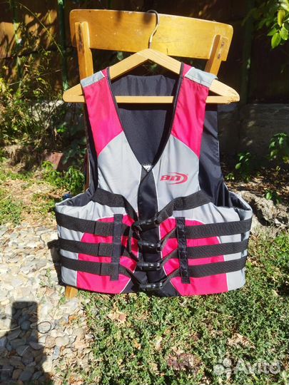 Спасательный жилет, 70-90 кг производитель Англия