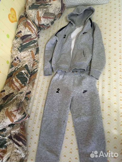 Спортивный костюм