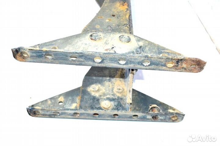 Траверса рамы volvo FM (01.05)