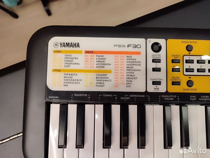 Синтезатор Yamaha PSS-F30