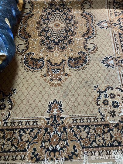 Ковер шерстяной