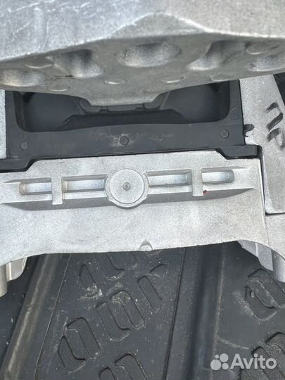 Опоры двигателя (подушки) Chevrolet Cruze 1.8