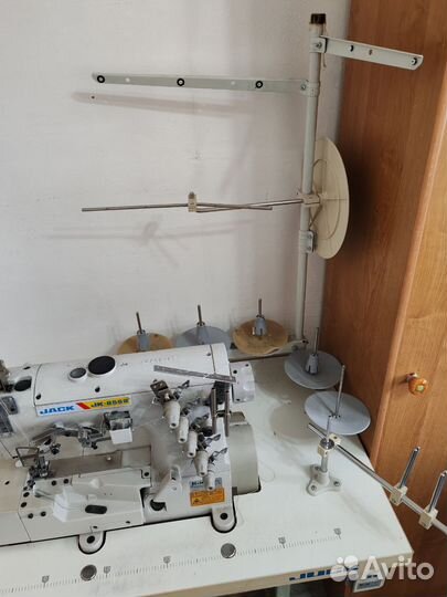 Швейная машинка Jack 8569