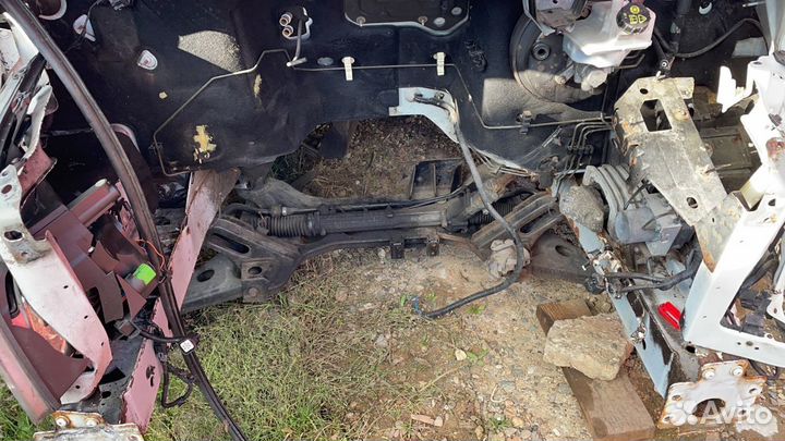 Кузов Форд транзит частями разбор