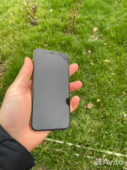 iPhone 11 Pro, 256 ГБ