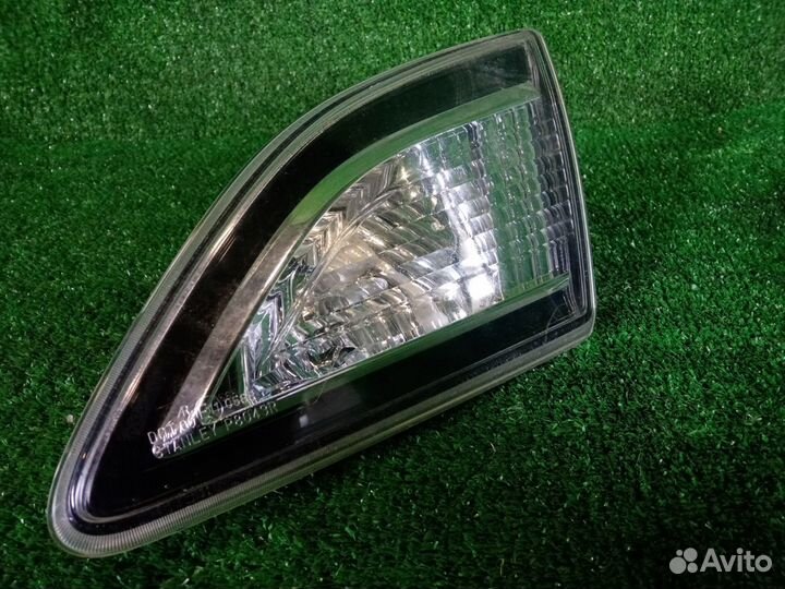 Фонарь задний правый Mazda Axela / Mazda 3 BL6FJ
