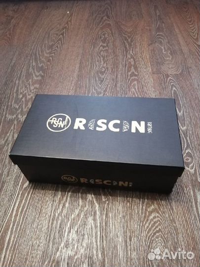 Кожаные туфли rossconi