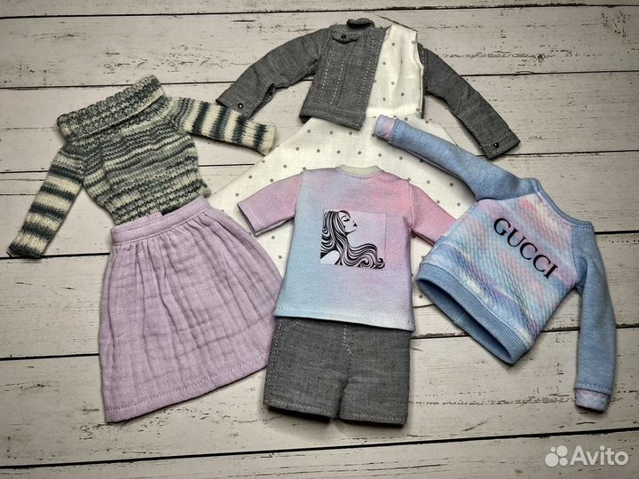 Лот одежды на барби пышку