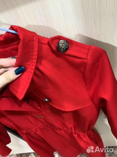 Красное платье