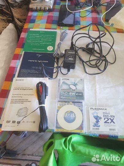 Видеокамера sony handycam