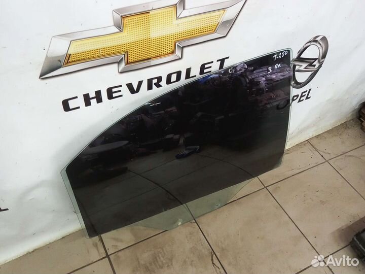 Стекло заднее правое Шевроле Авео Т250