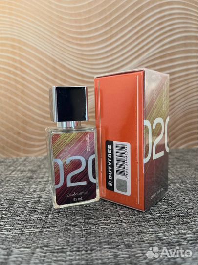 Молекула Есцентрик 02