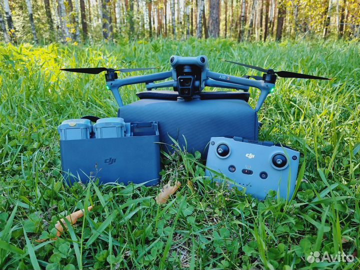 Квадрокоптер DJI Air 3 Fly More Combo (DJI RC 2)