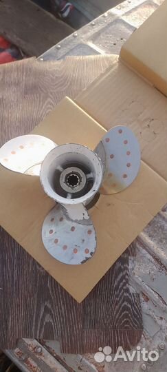 Винт на ямаху 30