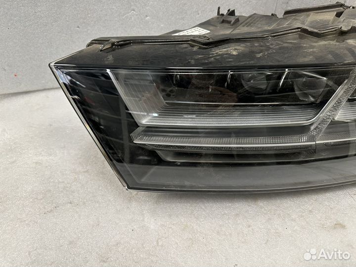 Фара левая Матричная Audi Q7