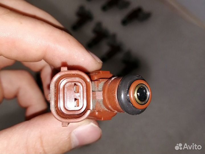 Форсунка Almera Classic b10 1.6 1.8 QG16 QG18