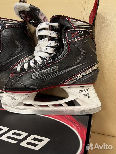 Хоккейные коньки bauer JR