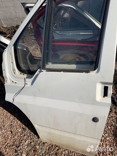 Дверь Ford Transit