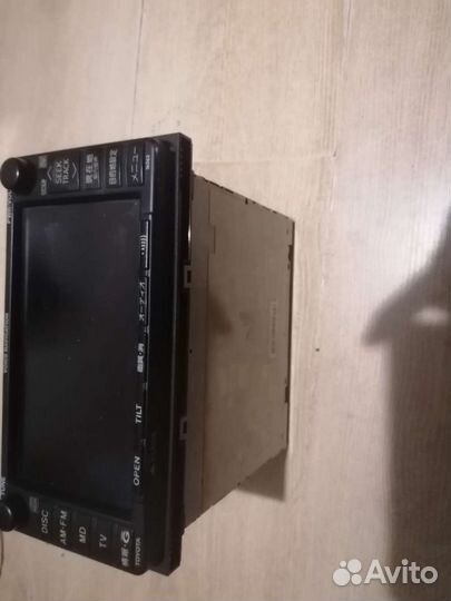 Штатная могнитола fielder 2006