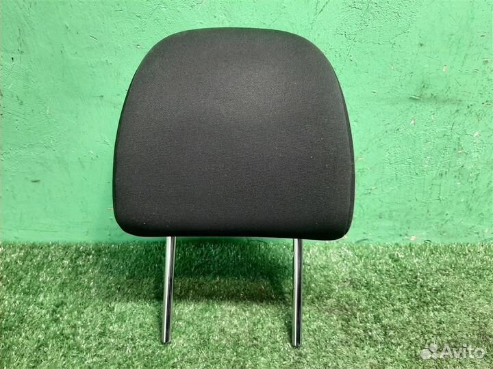 Подголовник Toyota Verso R2 2009