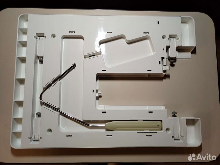 Столик приставной Brother TFM 2