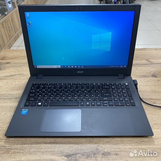 Ноутбук Acer E5-573-c68m
