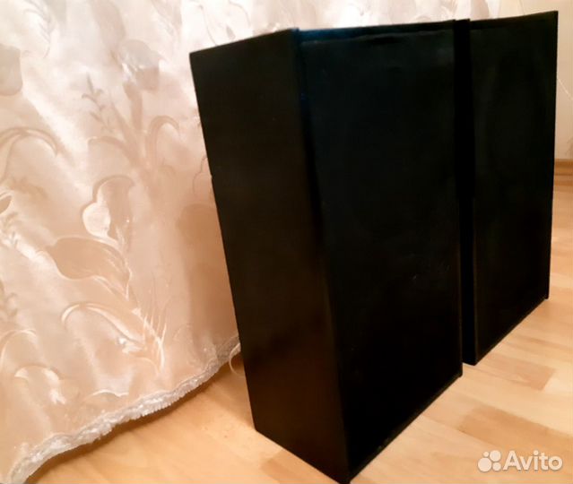 Колонки акустические - чистый стереозвук