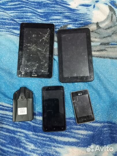 Телефоны планшеты