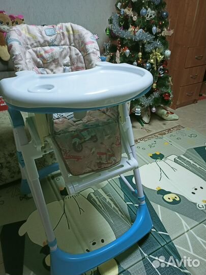 Кресло/стул для кормления Happy baby отл.состояние