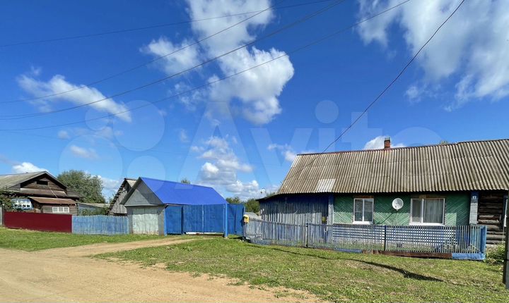 Доля в 2-к. квартире, 37,5 м², 1/1 эт.