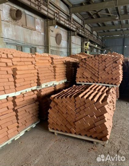 Кирпич в Москве