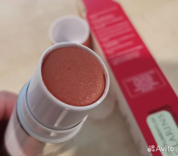 Пудра MAC, румяна-хайлайтер Clarins