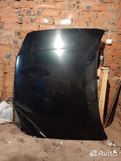 Капот Toyota Sprinter Carib AE111