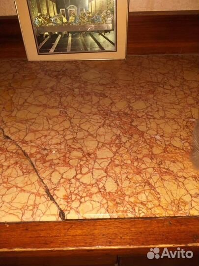 Антикварный буфет