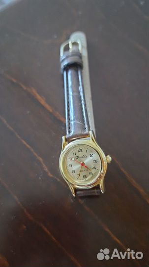 Часы женские