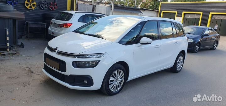 Citroen Grand C4 Picasso 1.6 МТ, 2018, 350 111 км