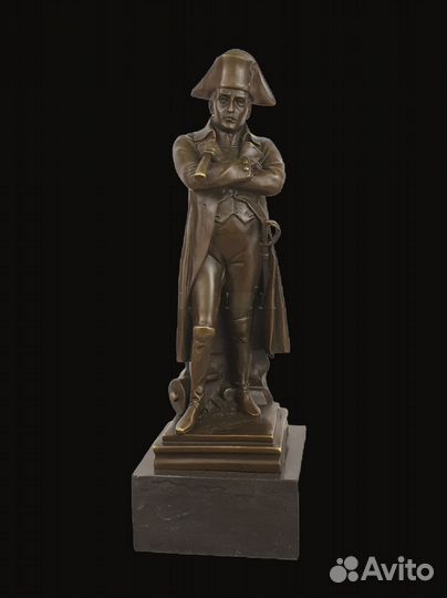 Бюст бронзовый 