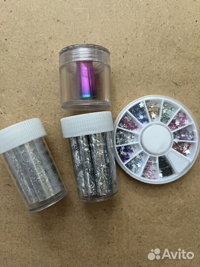 Для дизайна ногтей