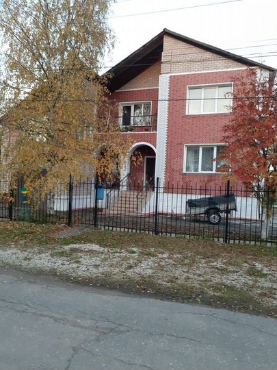 Дом 228,9 м² на участке 12 сот.