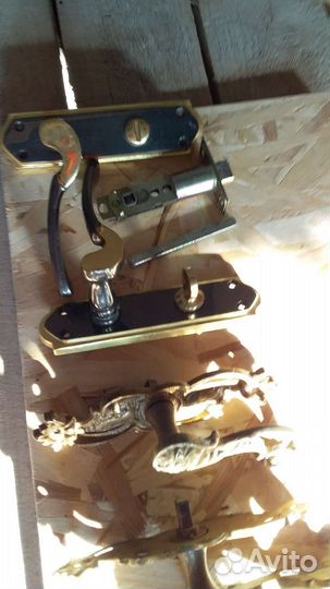 Замки дверные врезные